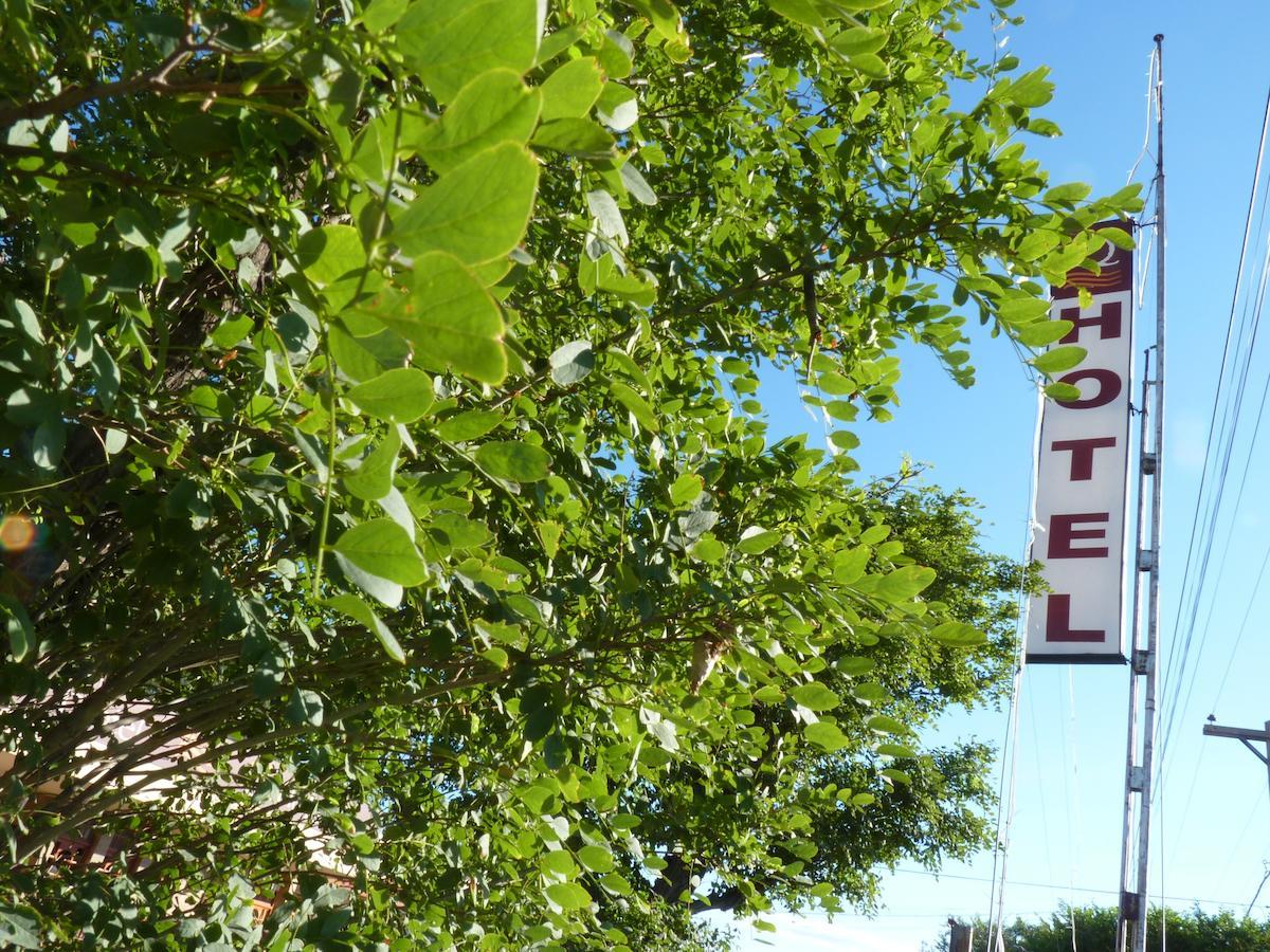Hotel Quelu Leufu Río Colorado Eksteriør bilde