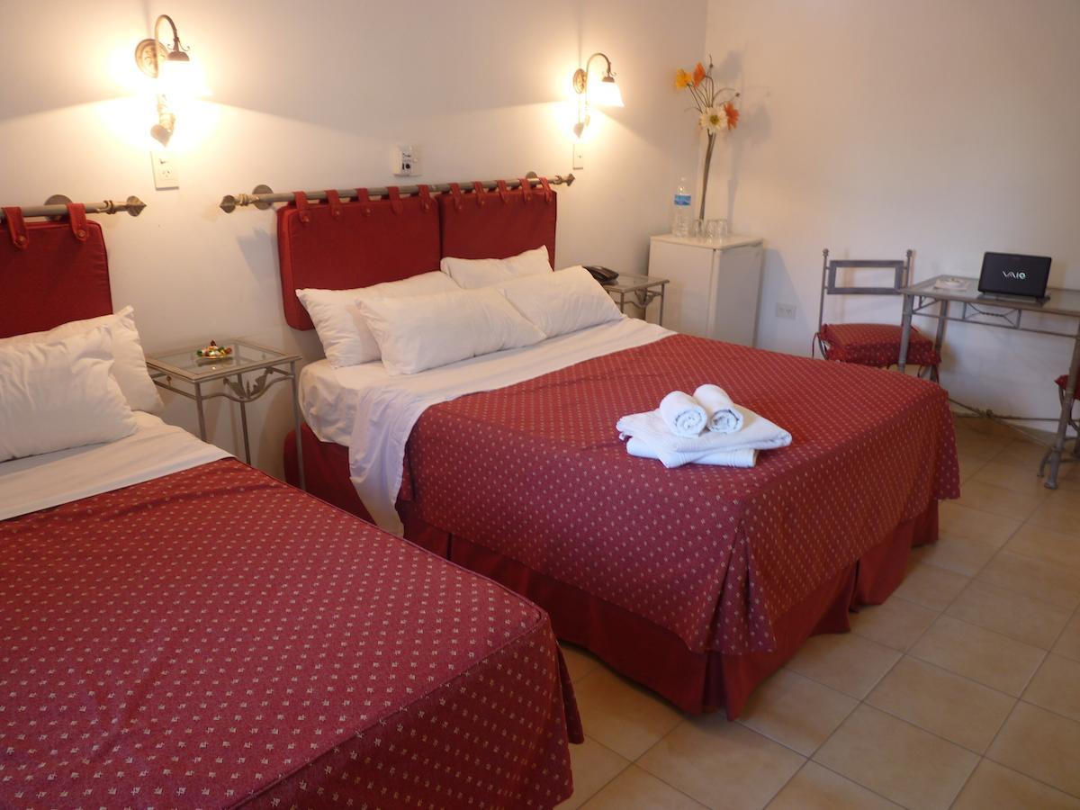 Hotel Quelu Leufu Río Colorado Rom bilde